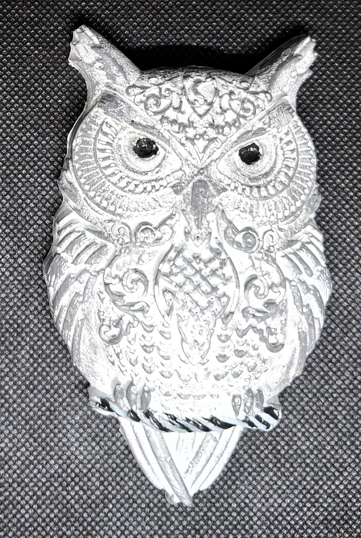 kleine Eule aus Beton